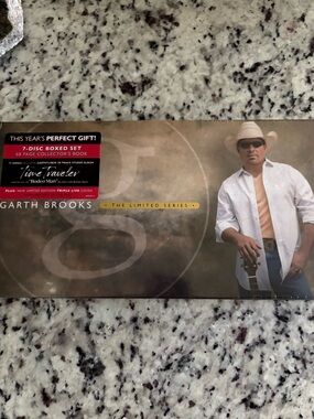 New Sealed Garth Brooks The Limited series 7 disc Box set Time Traveler collect